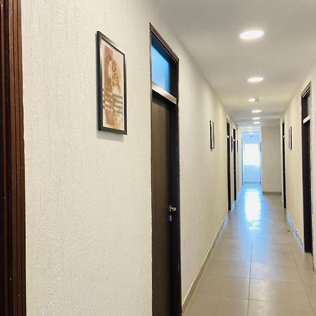 Abuzz Oxfordcaps Imperial Heights Mussoorie Dehradun Hostel Ngoại thất bức ảnh