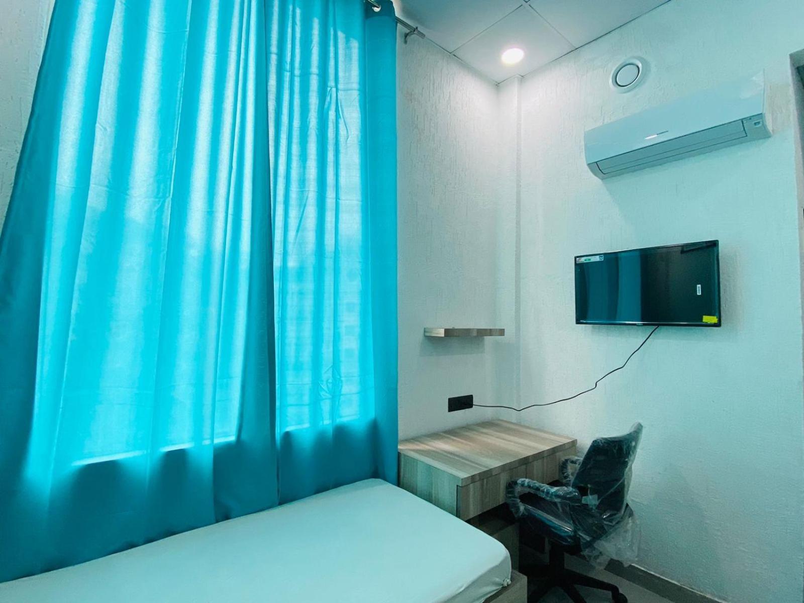 Abuzz Oxfordcaps Imperial Heights Mussoorie Dehradun Hostel Ngoại thất bức ảnh