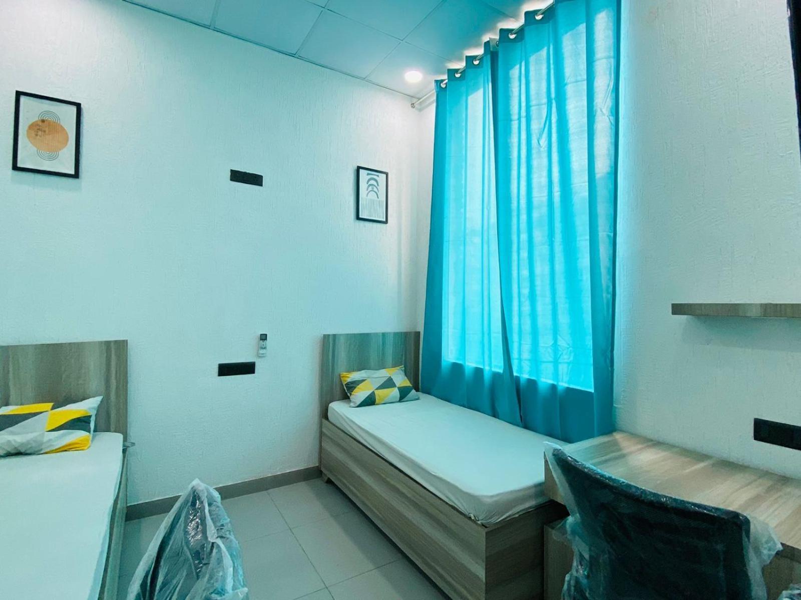 Abuzz Oxfordcaps Imperial Heights Mussoorie Dehradun Hostel Ngoại thất bức ảnh